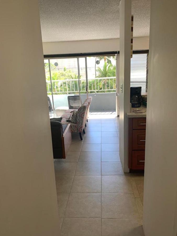 Ocean And Mountain View Condo - Free Reserved Parking Honolulu Extérieur photo