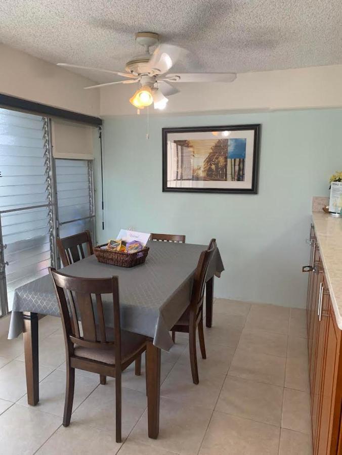 Ocean And Mountain View Condo - Free Reserved Parking Honolulu Extérieur photo